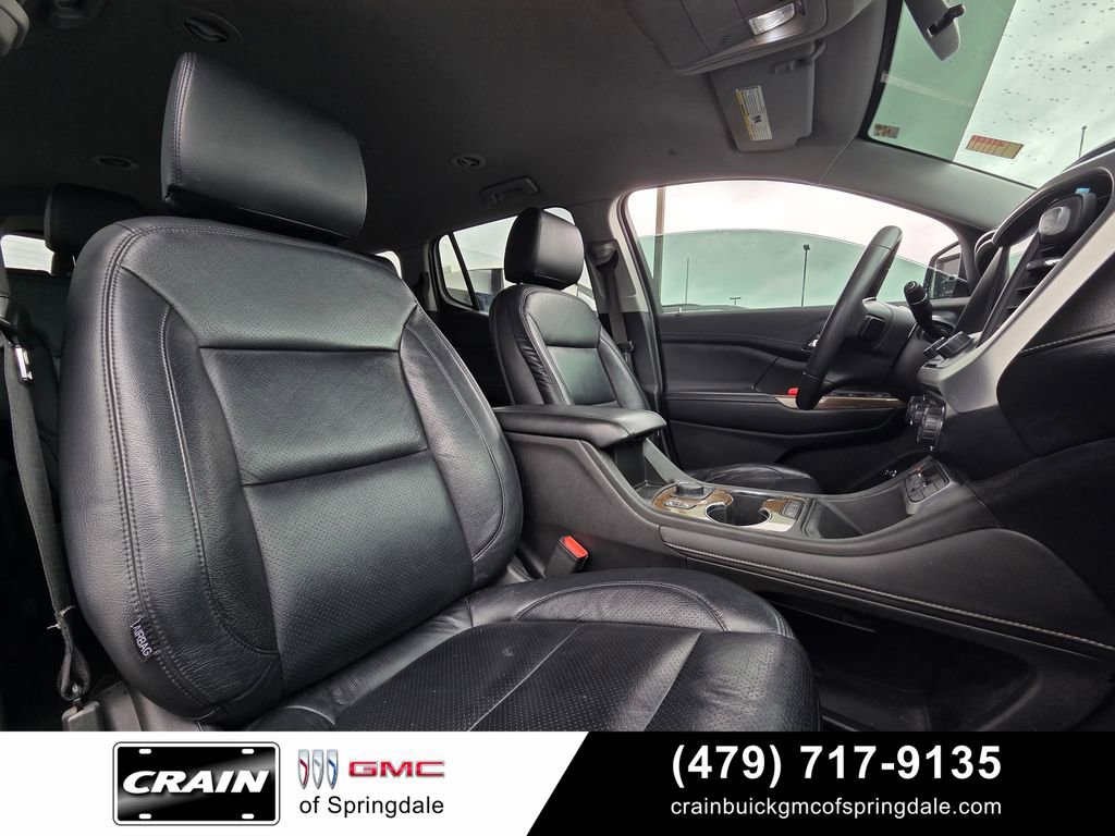 Used 2021 GMC Acadia SLE w/ Driver Convenience Package FWD image 30