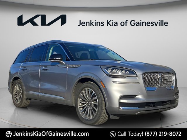 Used 2022 Lincoln Aviator Reserve w/ Elements Package Plus image 1