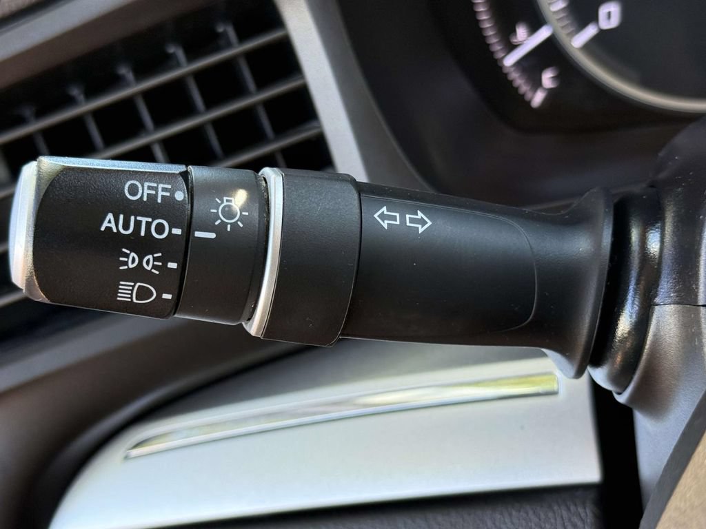 Used 2019 Acura ILX FWD image 27