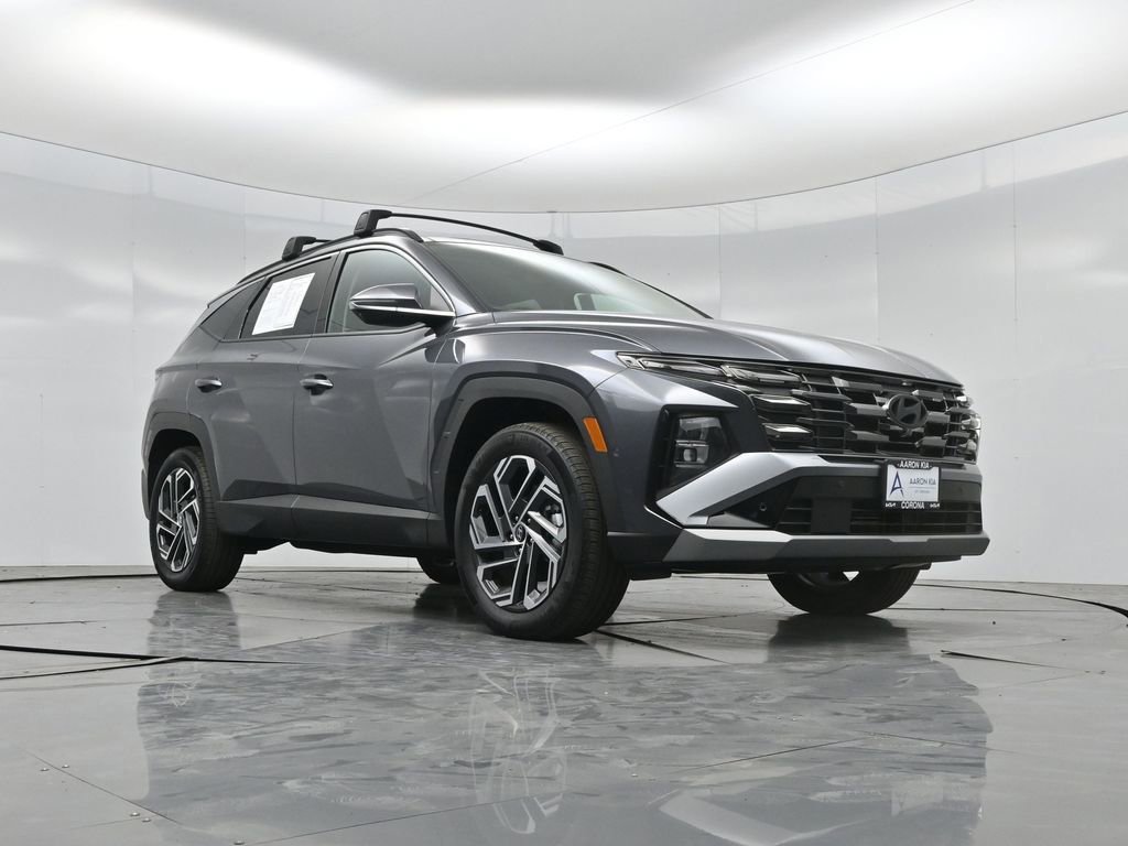 Used 2025 Hyundai Tucson Limited AWD/4WD image 48
