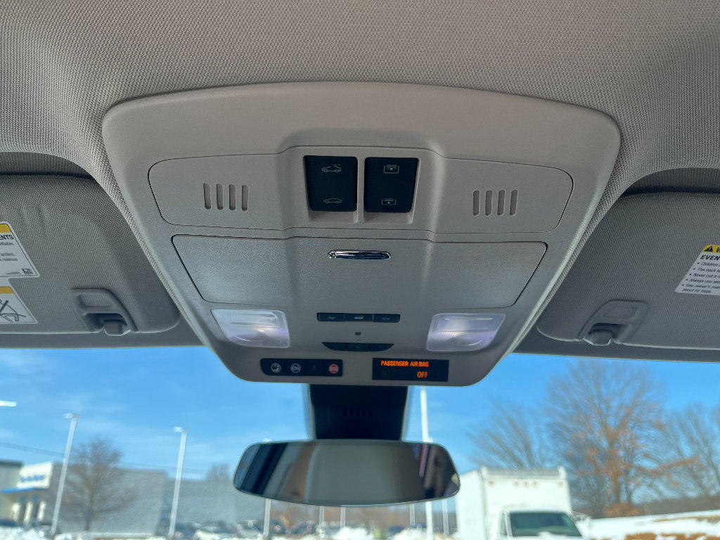 Used 2020 Buick Envision Premium w/ Driver Confidence Package image 33