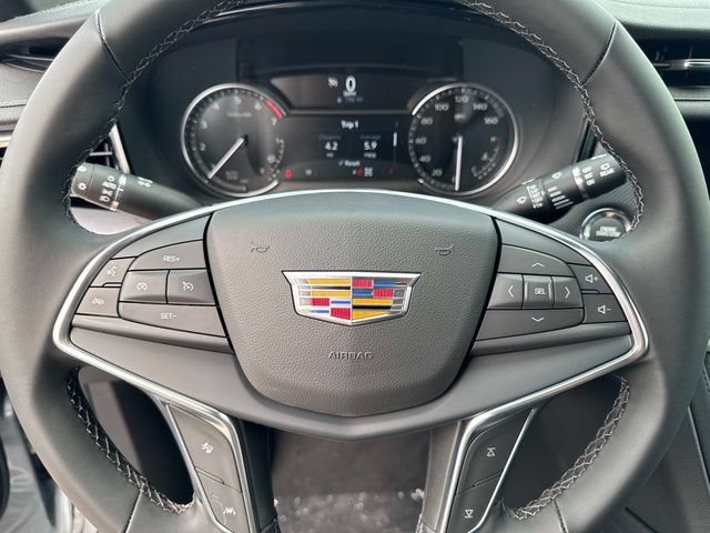 New 2026 Cadillac XT5 Luxury w/ LPO, Floor Liner Package AWD/4WD image 25
