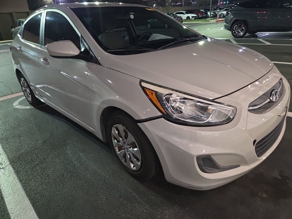 Used 2016 Hyundai Accent SE image 10