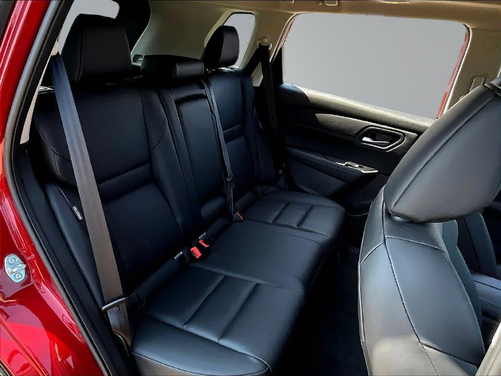 New 2026 Nissan Rogue Dark Armor AWD/4WD image 8