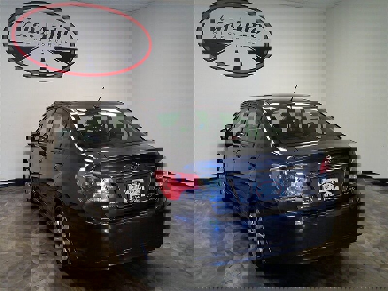 Used 2013 Subaru Impreza 2.0i image 11