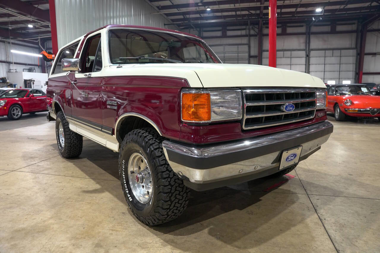 Used 1990 Ford Bronco XLT 2dr 4WD SUV image 23