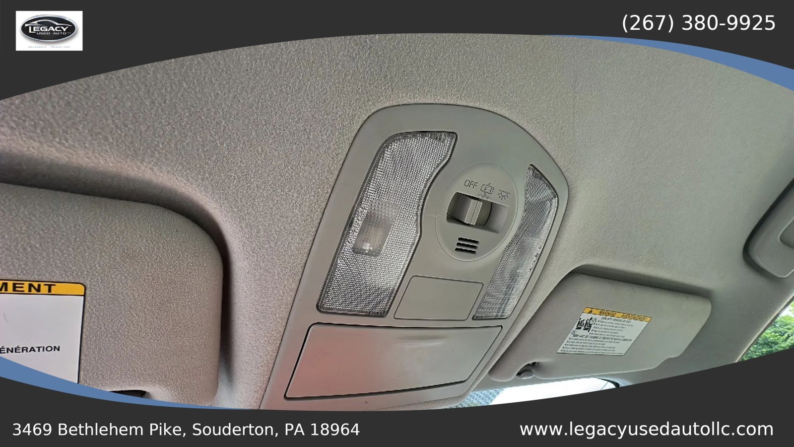 Used 2017 Toyota Prius V Four FWD image 43