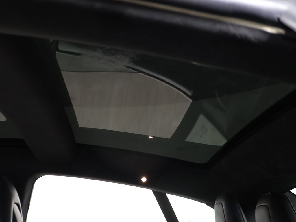 Used 2016 Tesla Model S 75D image 18