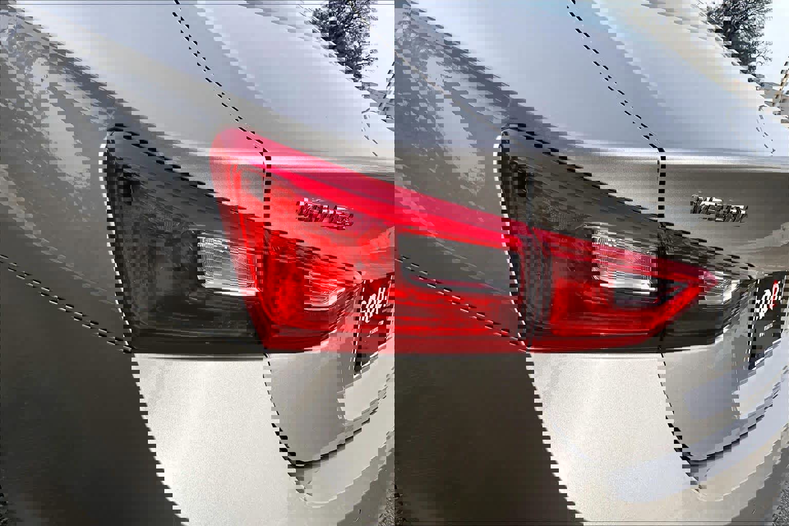 Used 2024 Chevrolet Malibu LT FWD image 29