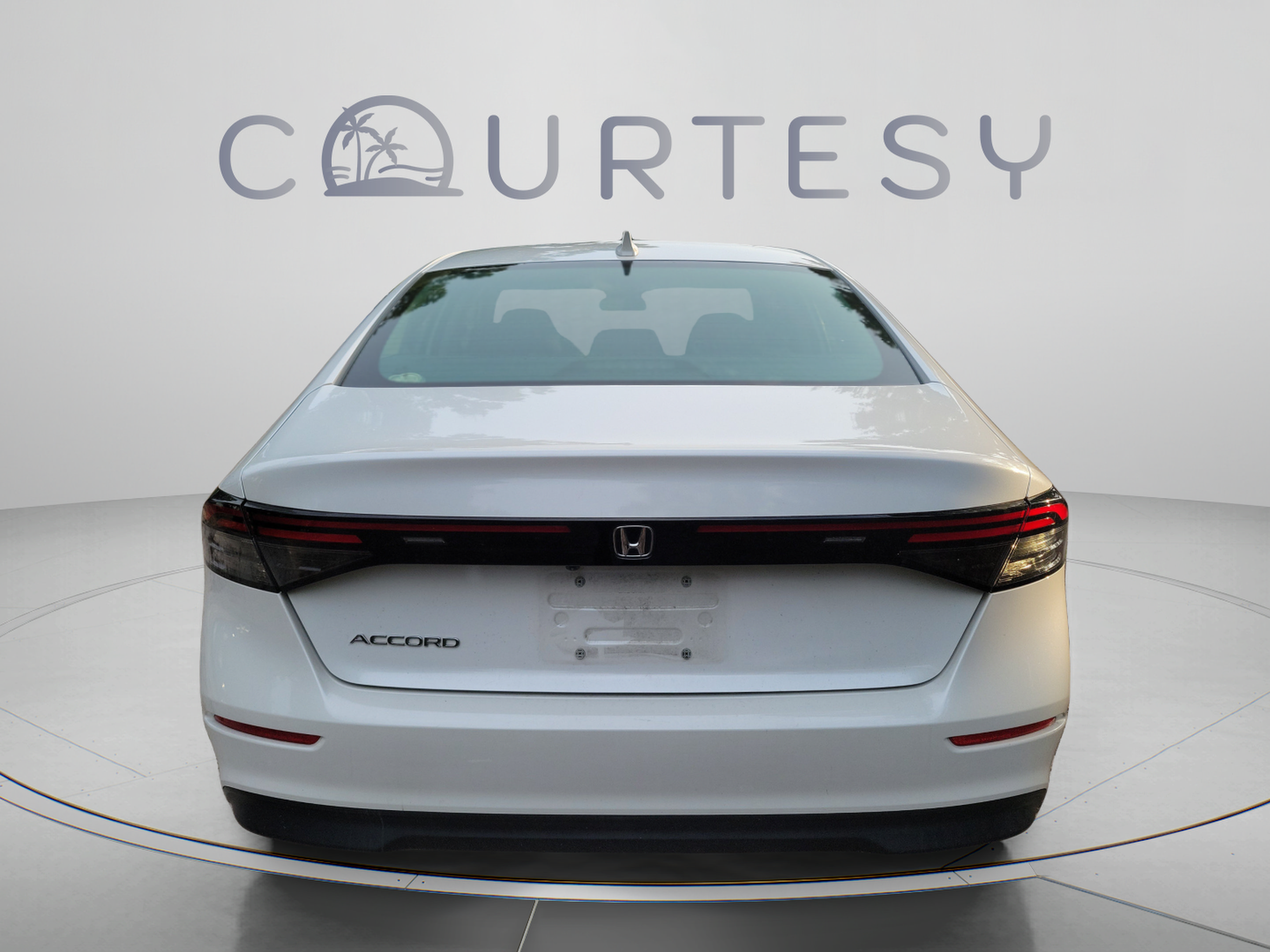 Used 2023 Honda Accord EX image 15