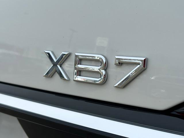 Used 2025 BMW ALPINA XB7 image 12