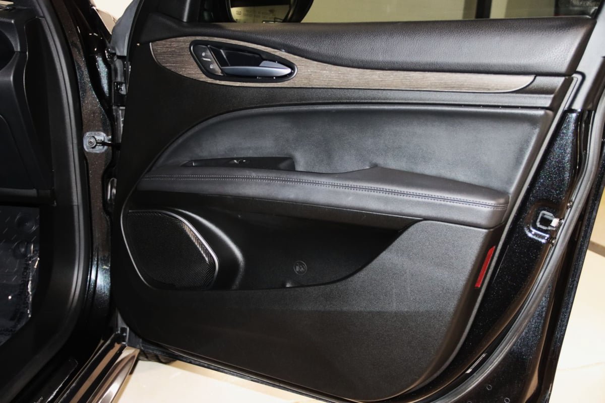 Used 2022 Alfa Romeo Stelvio Ti AWD/4WD image 55