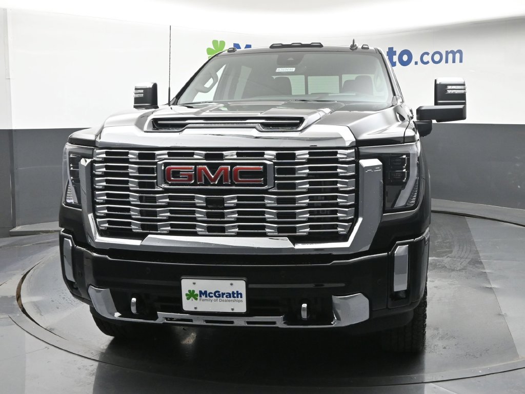 New 2026 GMC Sierra 2500 Denali w/ Denali Reserve Package AWD/4WD image 6