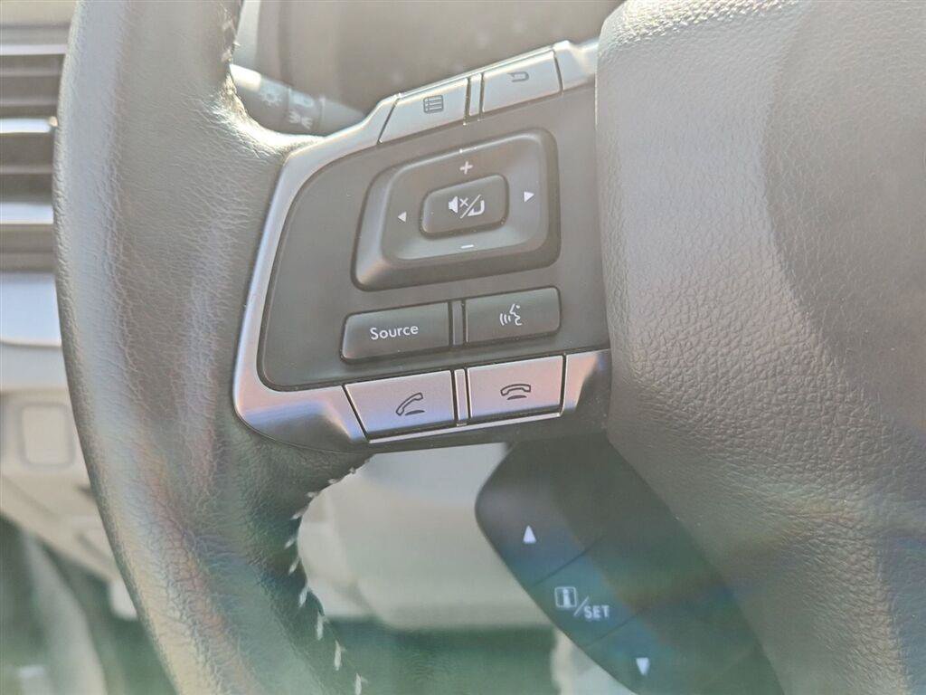 Used 2016 Subaru Forester 2.5i Touring w/ Popular Package #2 AWD/4WD image 16
