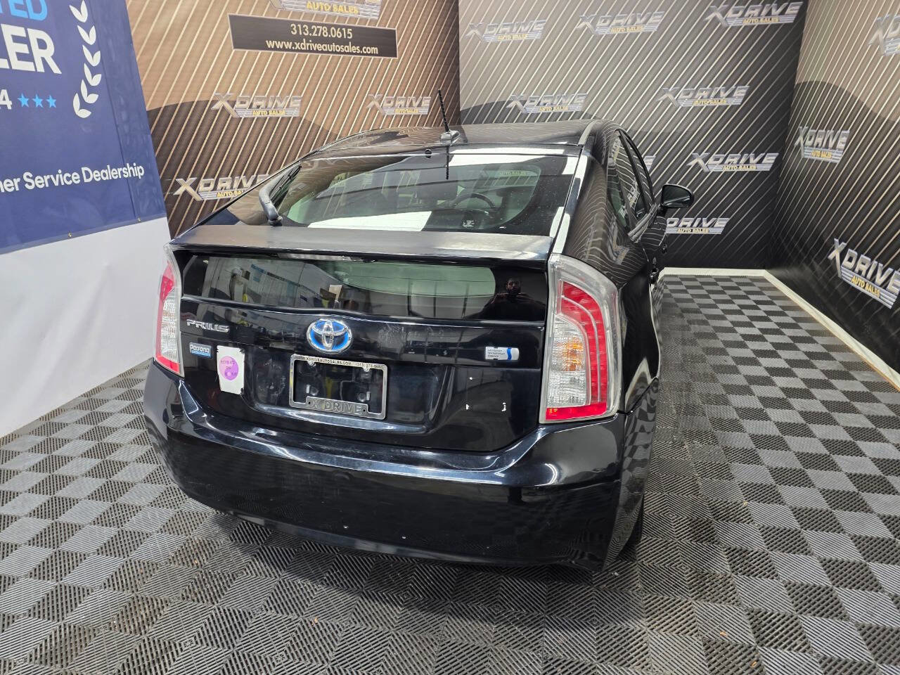 Used 2013 Toyota Prius Three image 12