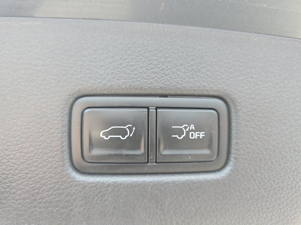 Used 2024 Kia Carnival SX Prestige FWD image 17