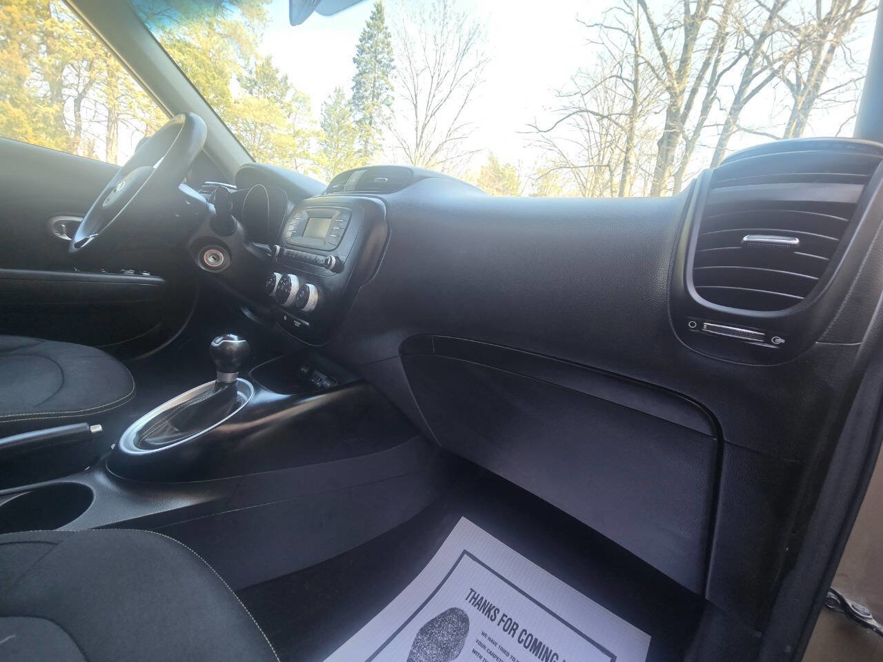 Used 2014 Kia Soul + image 25