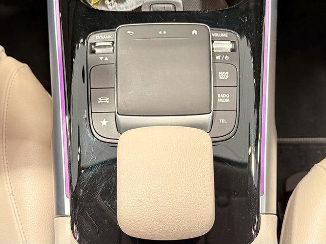 Used 2022 Mercedes-Benz GLB 250 GLB 250 image 14