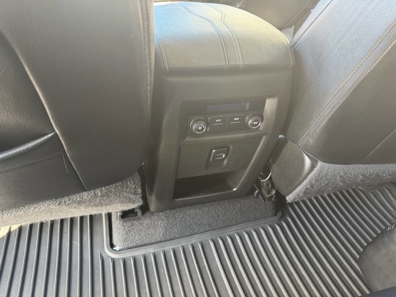 Used 2018 Chevrolet Traverse LS image 40