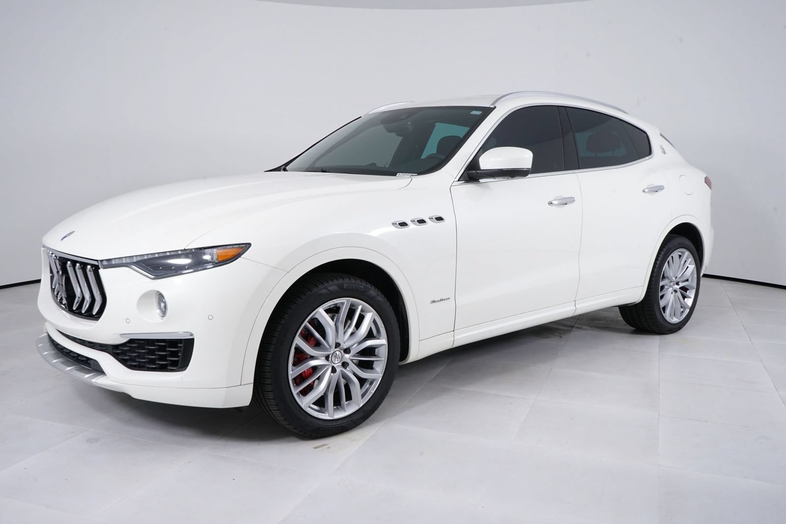 Used 2021 Maserati Levante S GranLusso AWD/4WD image 1