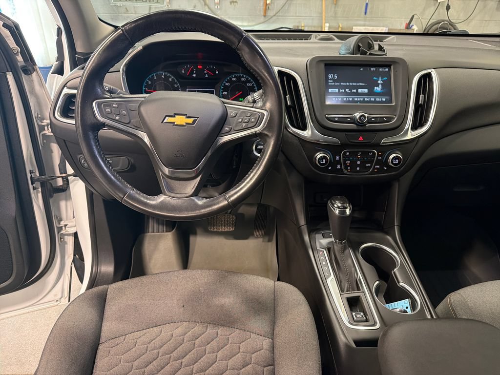 Used 2018 Chevrolet Equinox LT AWD/4WD image 5