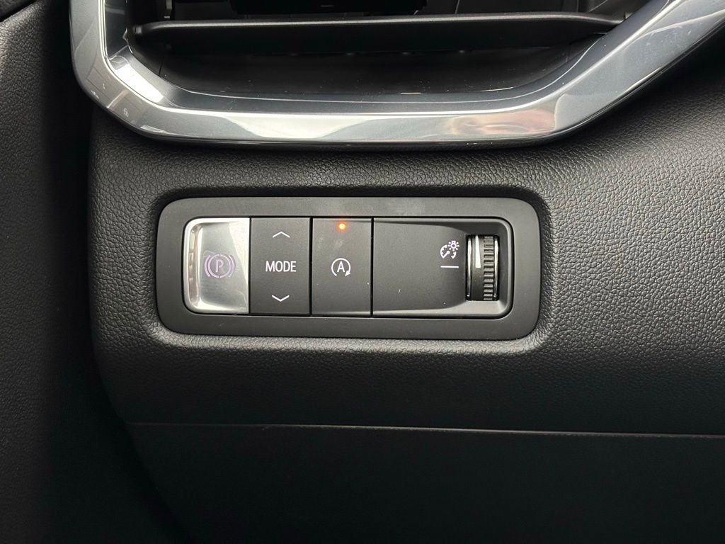 New 2026 GMC Acadia Denali w/ Super Cruise Package image 28