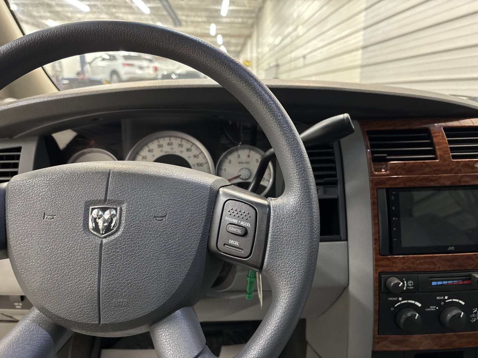 Used 2008 Dodge Durango SLT image 15