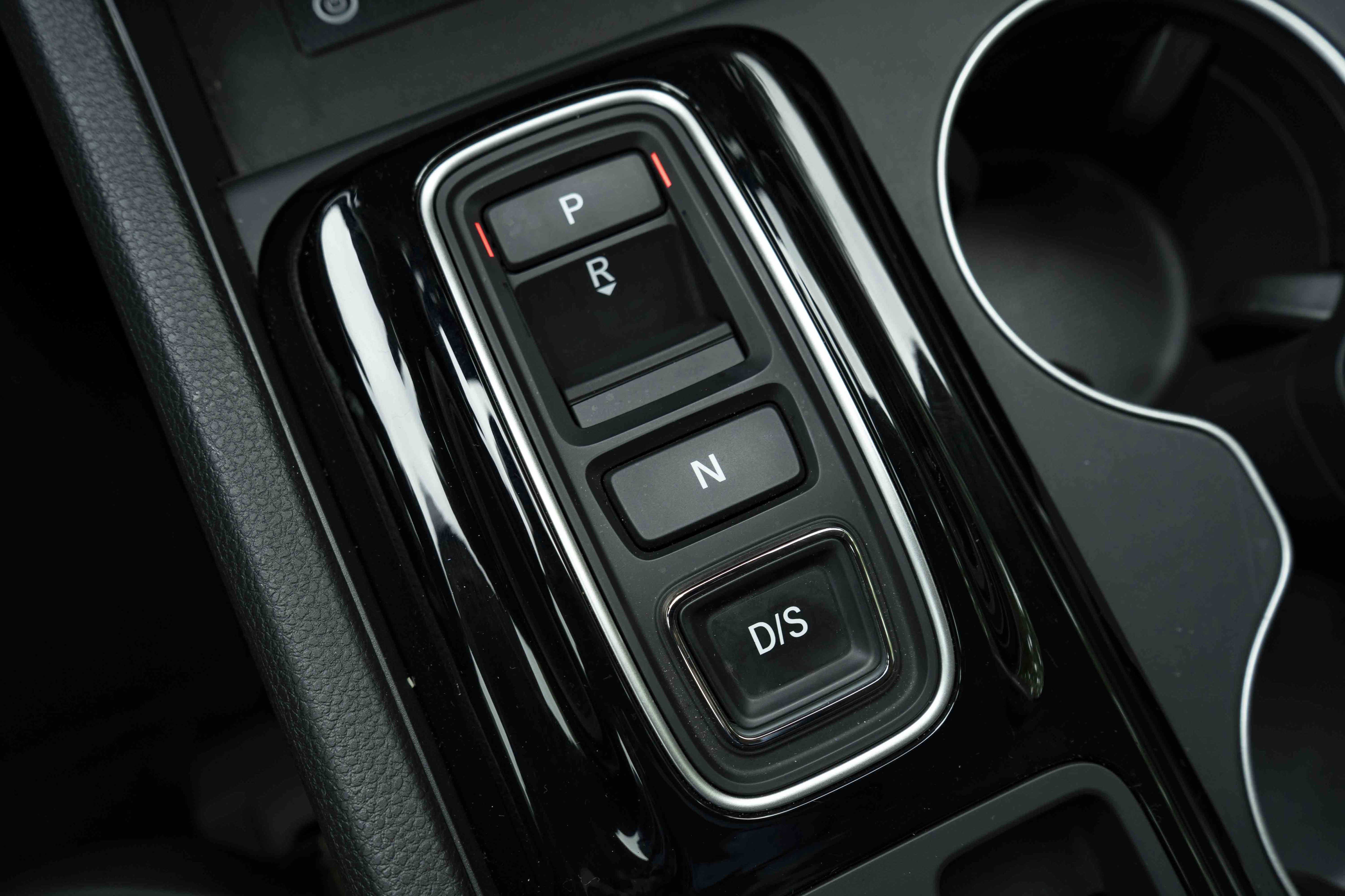 Used 2025 Honda Pilot EX-L image 30