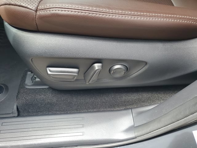 Used 2025 Toyota Land Cruiser AWD/4WD image 25