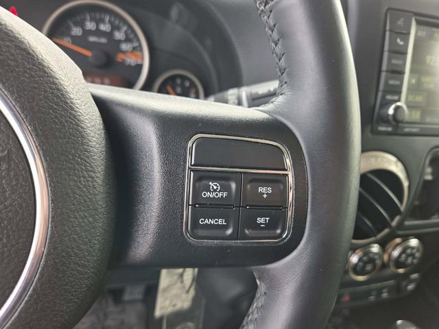 Used 2016 Jeep Wrangler Unlimited Sahara image 21
