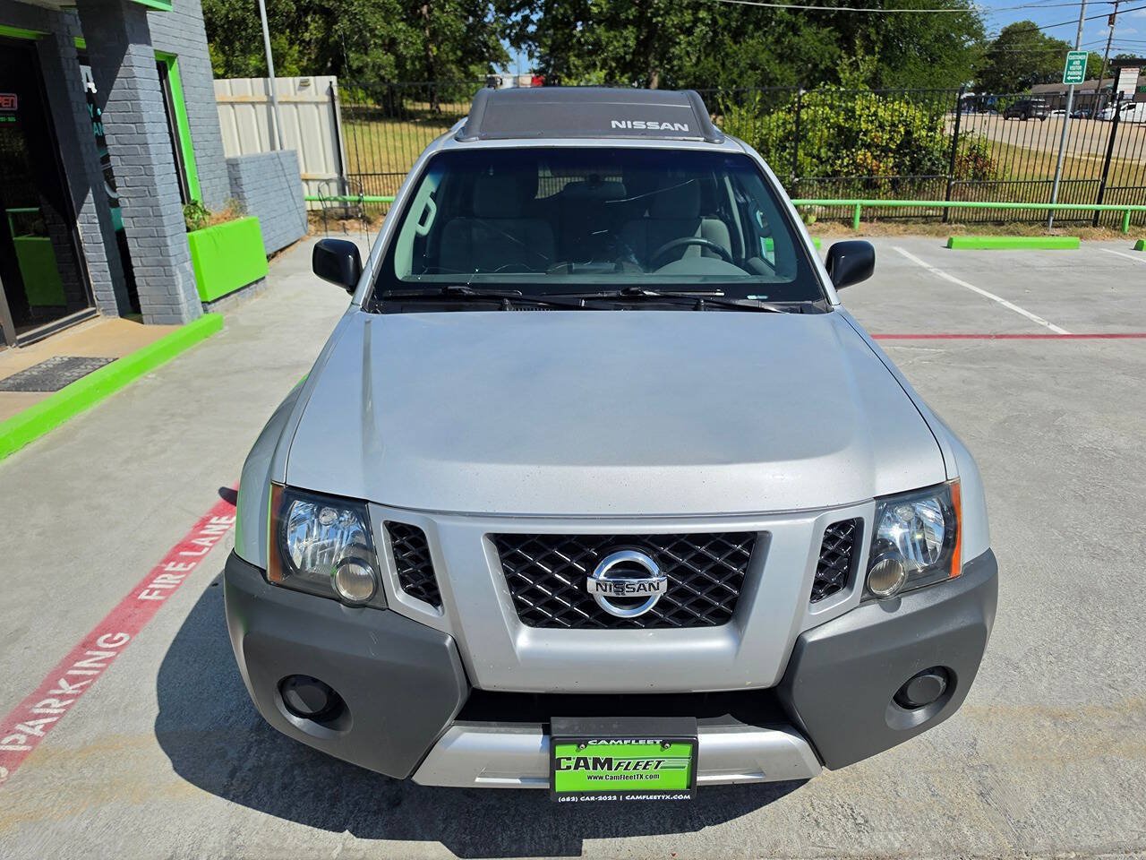 Used 2015 Nissan Xterra X RWD image 6