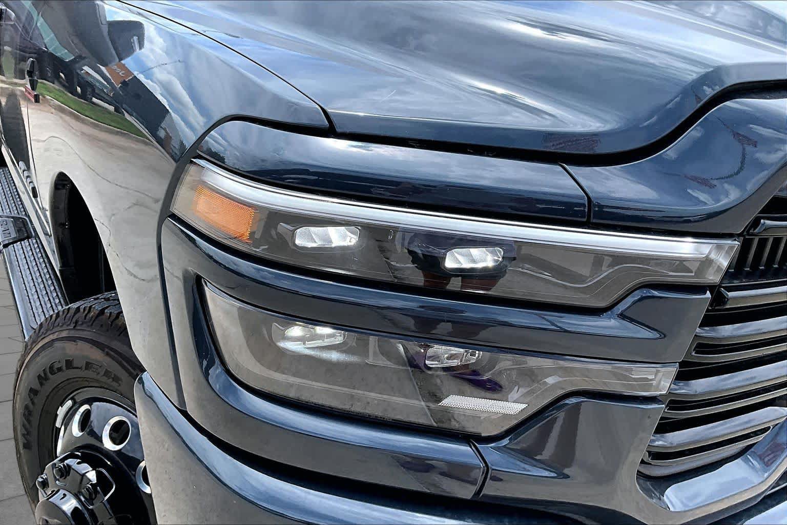 New 2026 RAM 3500 Laramie w/ Night Edition AWD/4WD image 14