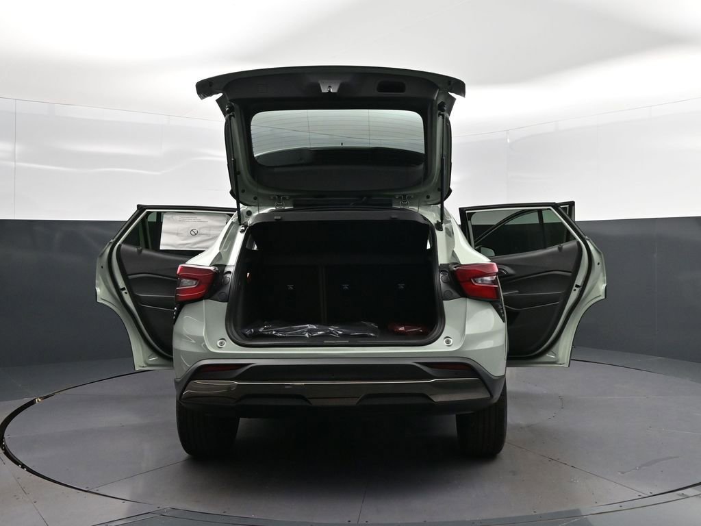 New 2026 Chevrolet Trax ACTIV w/ Driver Confidence Package FWD image 51