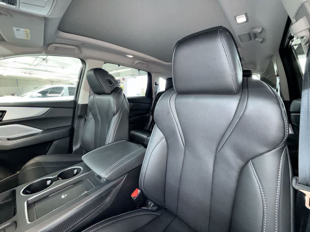 Used 2026 Acura MDX w/ Technology Package FWD image 14