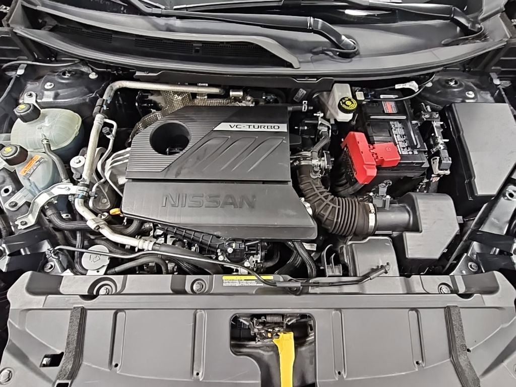Used 2024 Nissan Rogue SV image 37