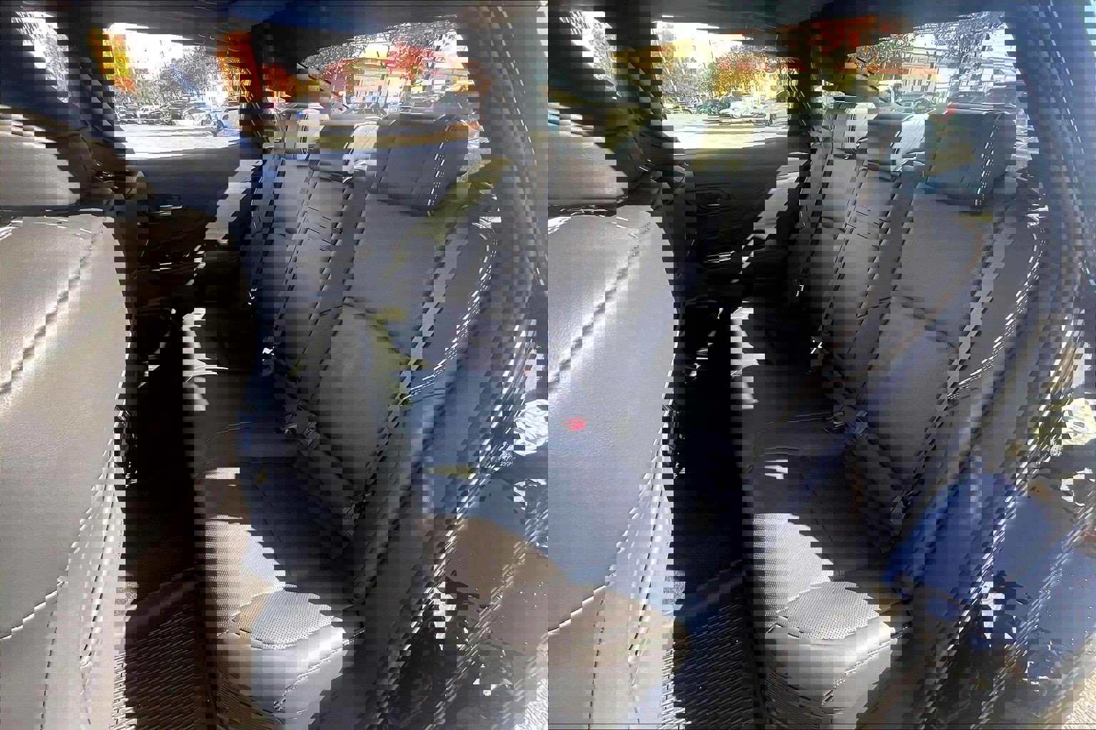 Used 2025 Toyota Crown Platinum image 31