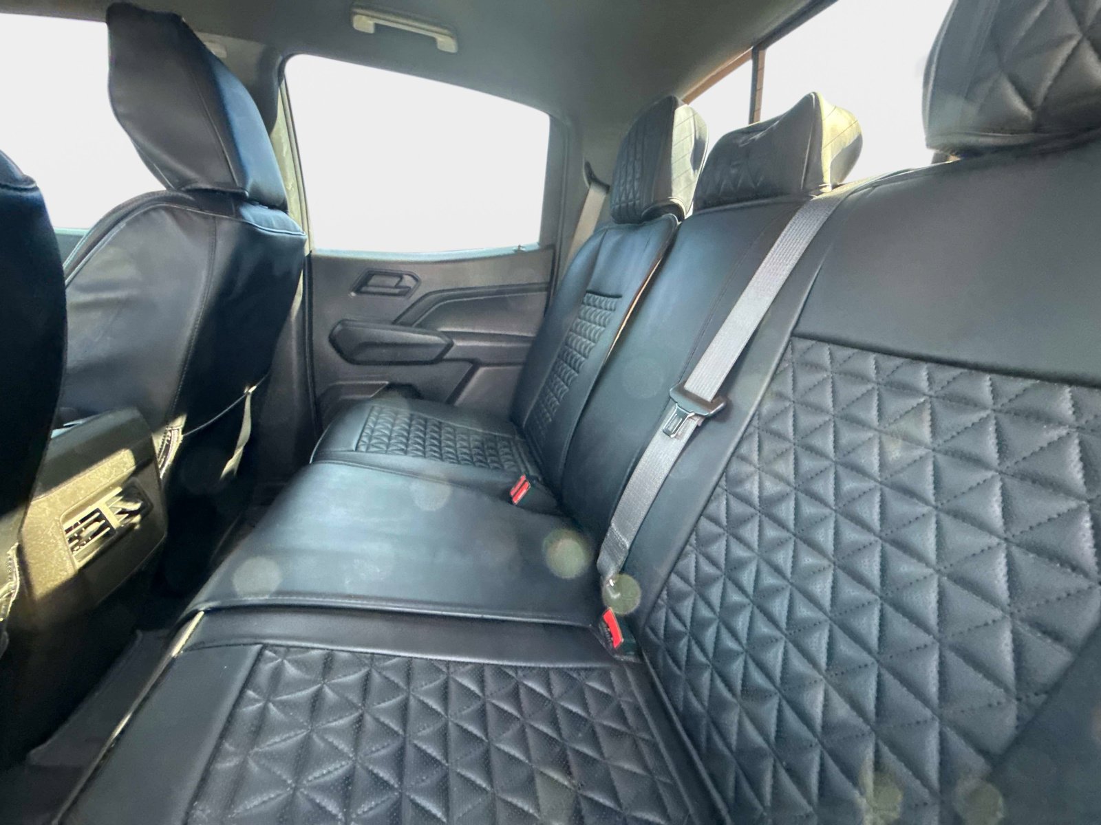 Used 2023 Chevrolet Colorado Trail Boss image 14