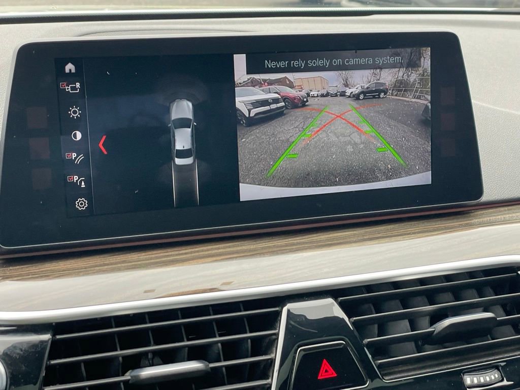 Used 2018 BMW 530i xDrive image 19