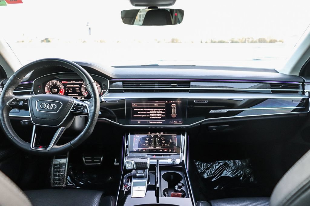 Used 2022 Audi S8 AWD/4WD image 14