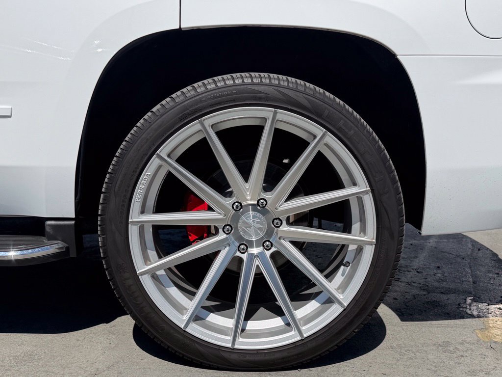 Used 2017 Chevrolet Tahoe Premier RWD image 2
