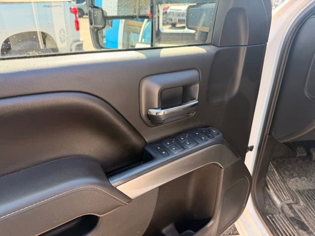 Used 2016 Chevrolet Silverado 2500 LT w/ LT Convenience Package image 13