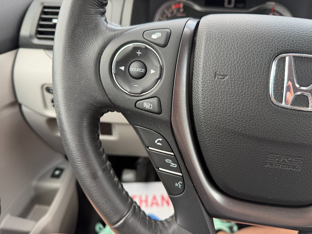 Used 2019 Honda Ridgeline RTL-T image 35