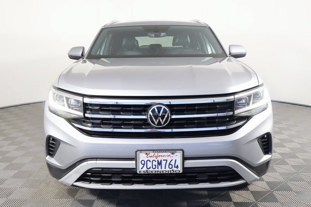 Used 2022 Volkswagen Atlas Cross Sport SE FWD image 2