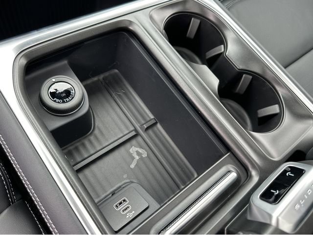 New 2026 Ford Expedition Platinum w/ Stealth Performance Package image 32