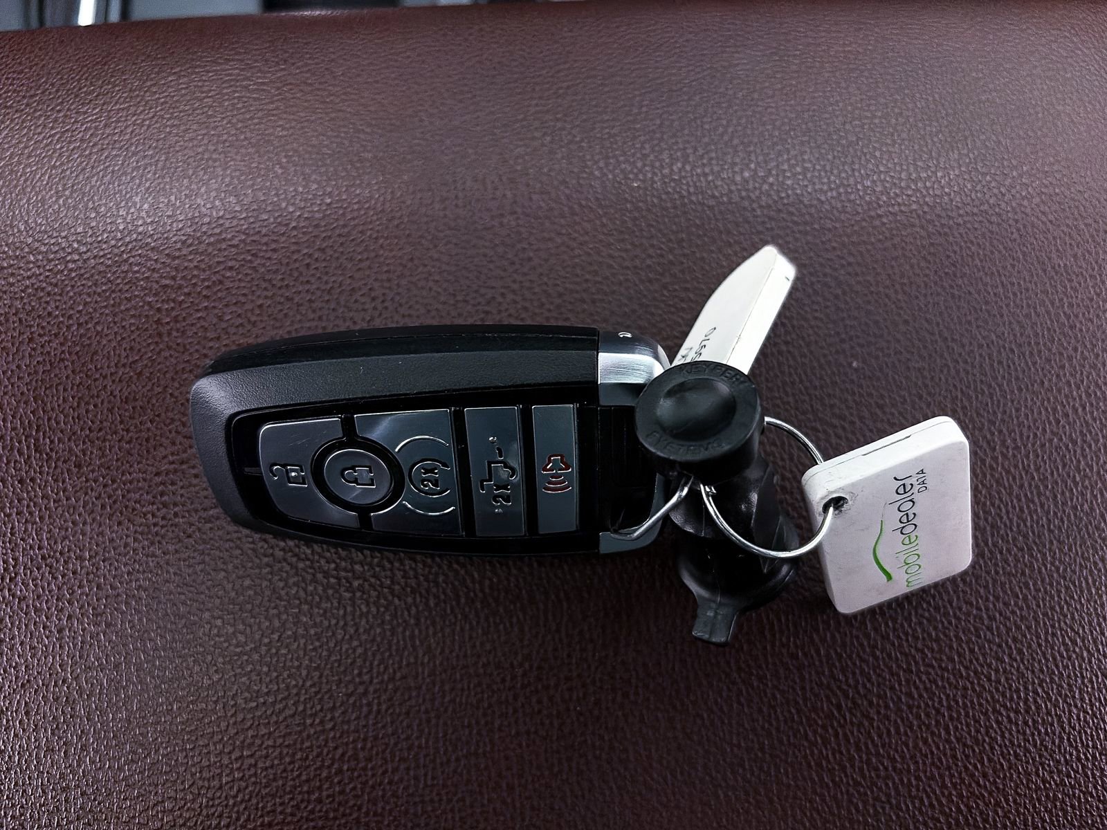 Used 2023 Ford F150 Lariat w/ Equipment Group 502A High AWD/4WD image 32