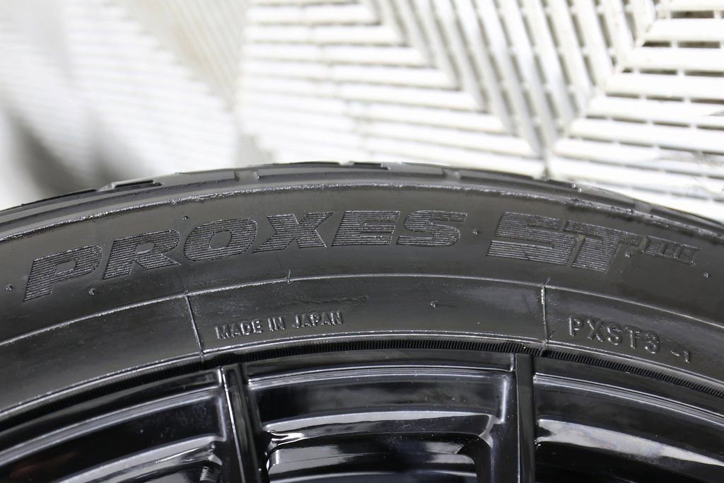 Used 2024 Cadillac Escalade V w/ LPO, ONYX Package image 57