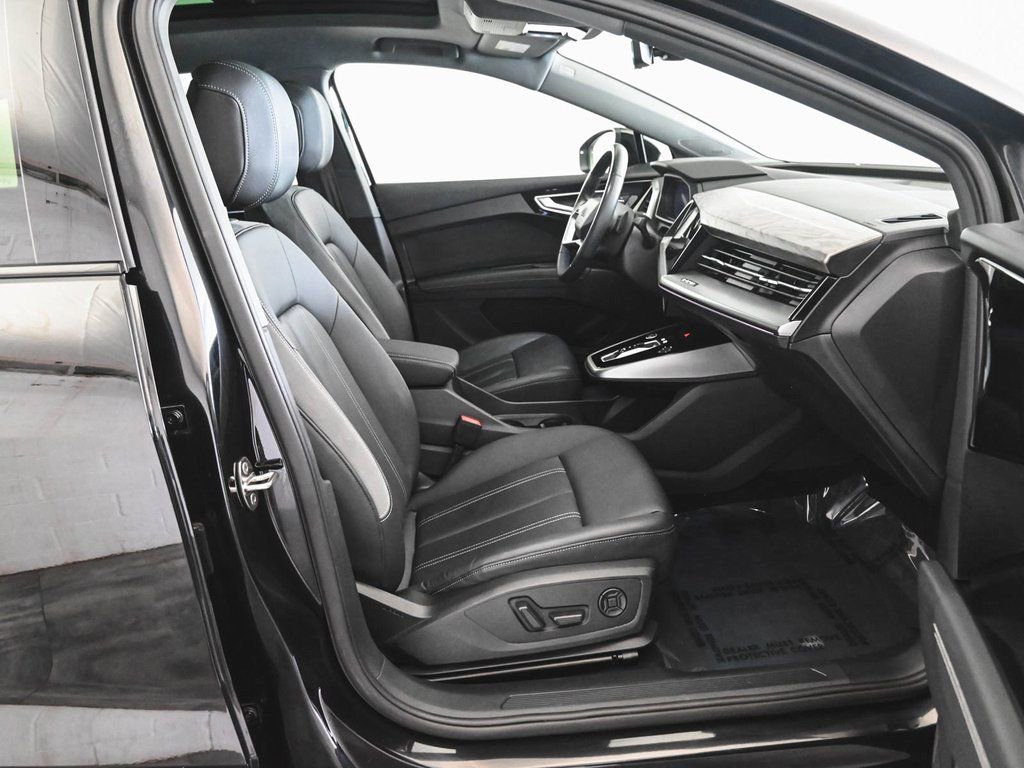 Used 2023 Audi Q4 e-tron Premium Plus w/ Premium Plus image 35