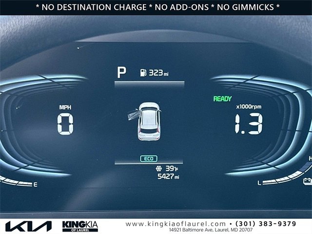 Used 2025 Kia Niro LX image 13