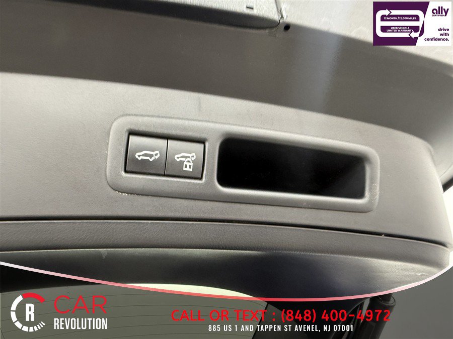 Used 2022 Lexus UX 250h w/ Premium Package AWD/4WD image 7