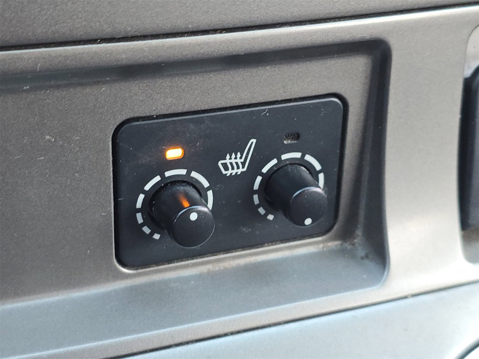 Used 2010 Toyota Highlander SE image 26